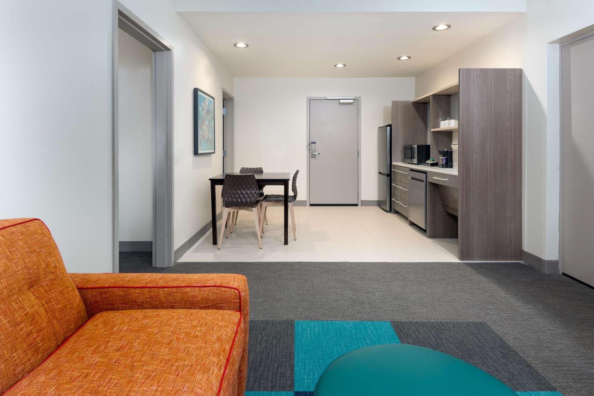 Home2 Suites By Hilton Orlando Near Ucf Alafaya Εξωτερικό φωτογραφία