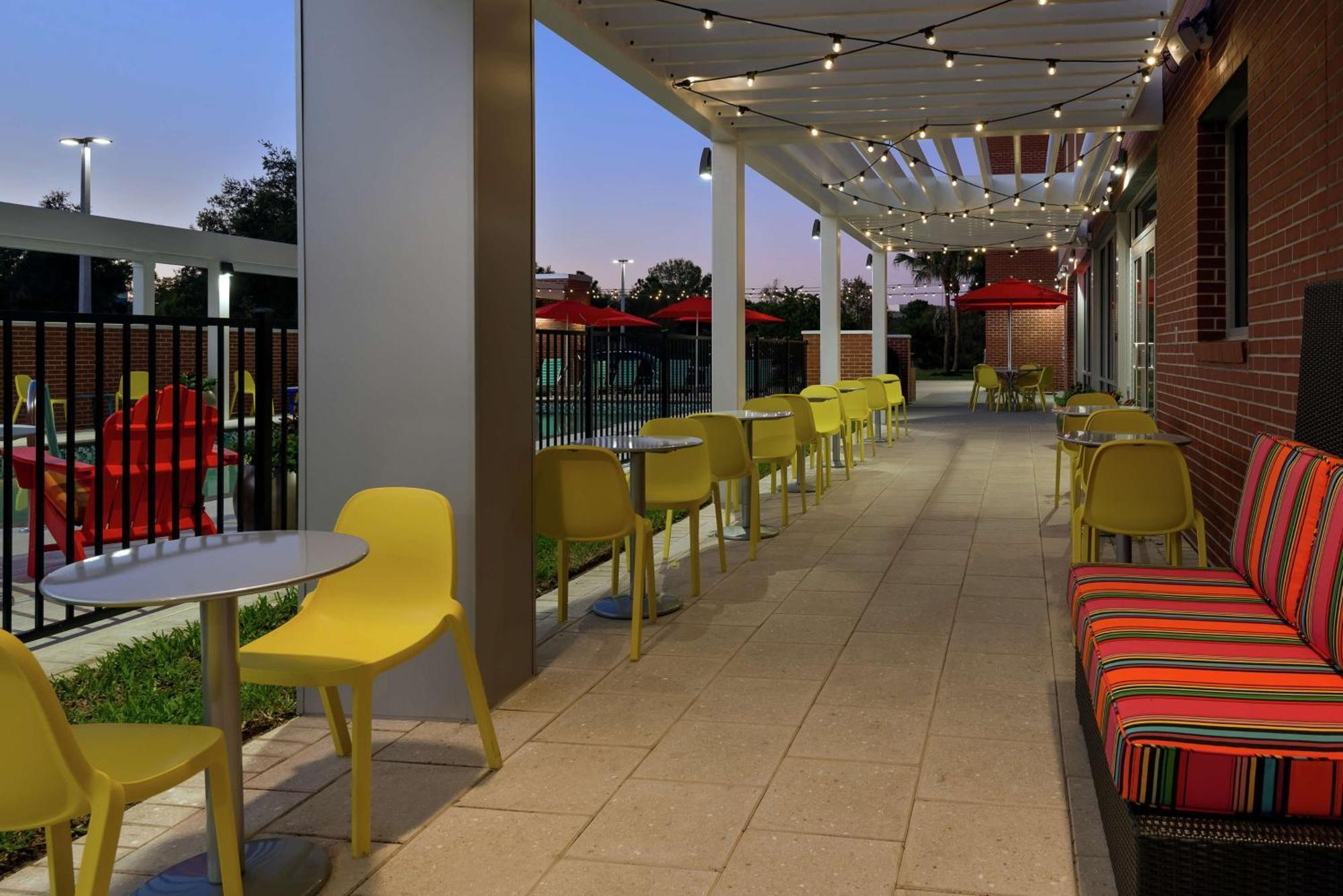 Home2 Suites By Hilton Orlando Near Ucf Alafaya Εξωτερικό φωτογραφία